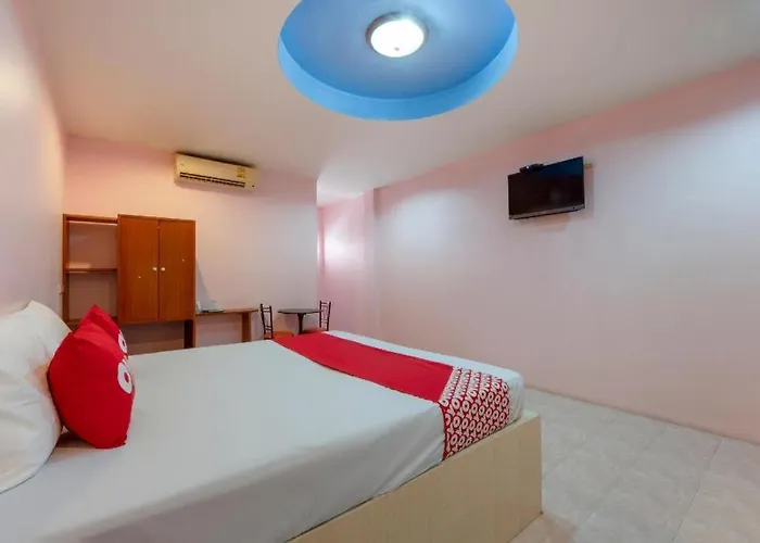 Oyo 1070 Paradise Resort